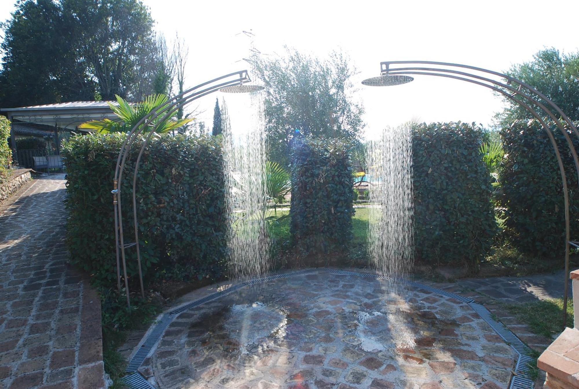 Spoleto By The Pool Pension Buitenkant foto